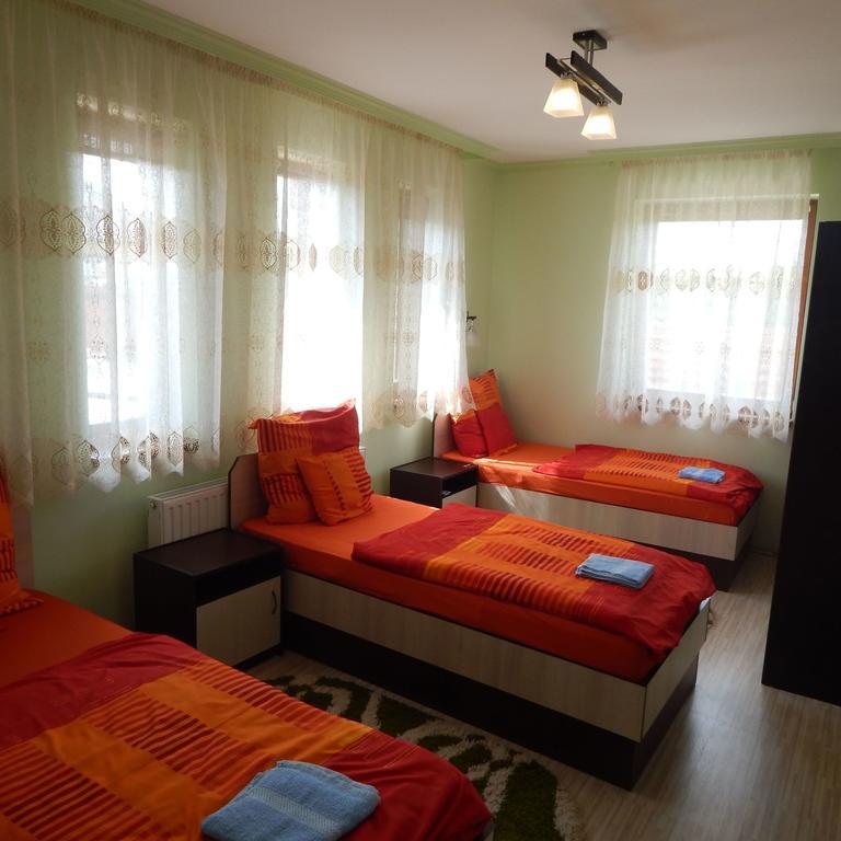Szamos-Party Vendeghaz Hotel Olcsva Екстериор снимка